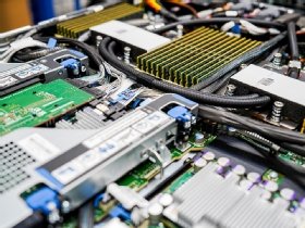 Détail de l'intérieur d'un serveur HPE