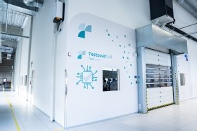 Photographie d'un laboratoire de test permettant de tester les clusters de calcul avec les logiciels des clients.