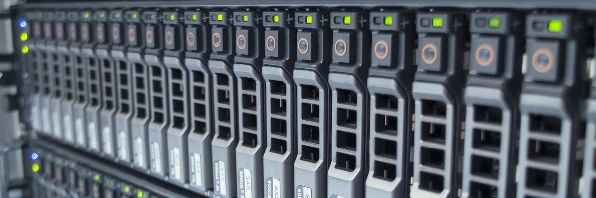 Les 5 métriques à connaître pour comparer les baies de stockage | LeMagIT
